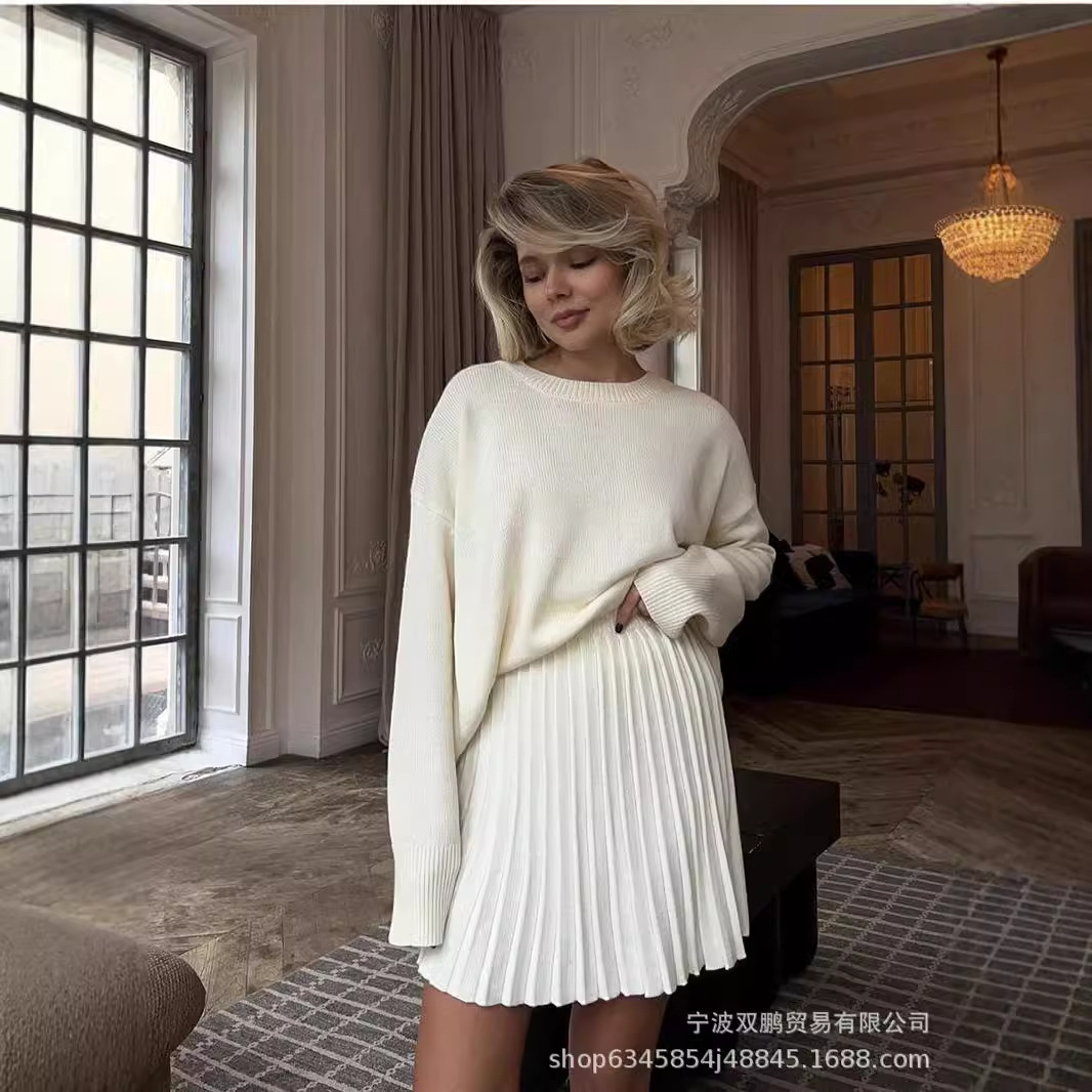 Winter Clothing Ladies - الخريف بلون سترة ذات عنق دائرى