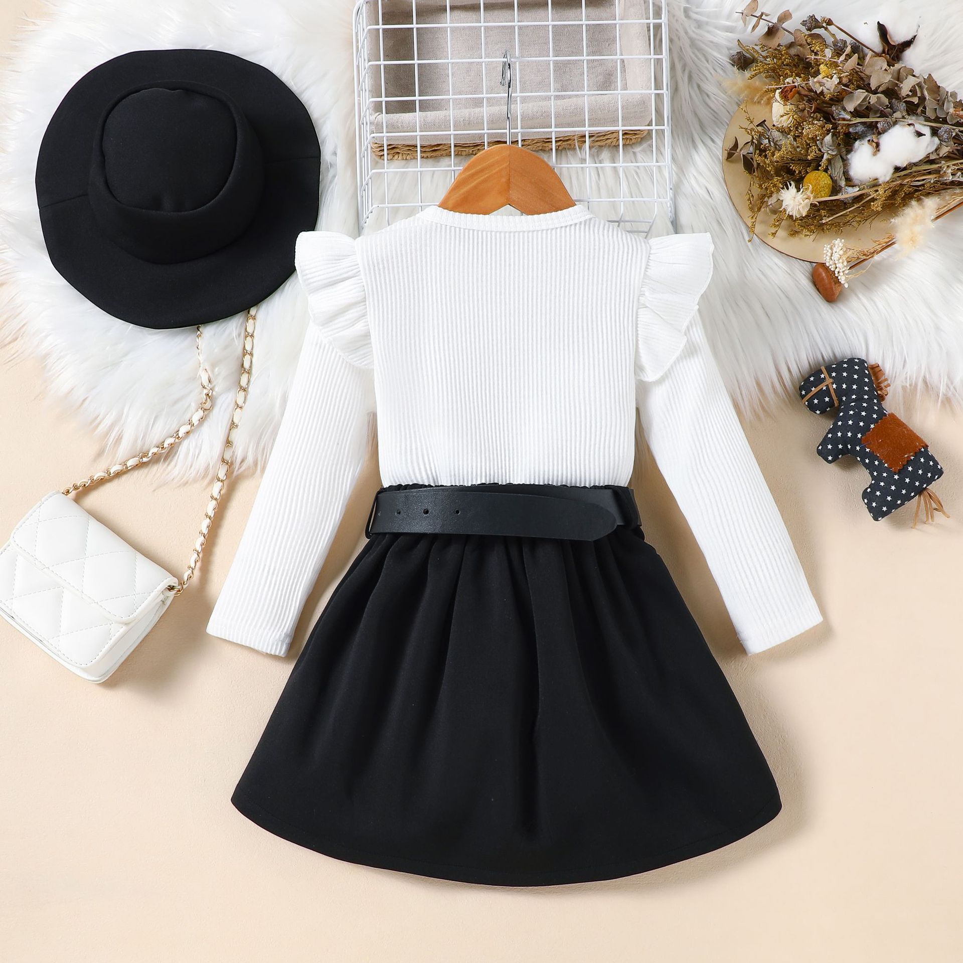 2025 الخريف والشتاء وتتسابق ال - مراجعة Winter Clothing Activity وسعره